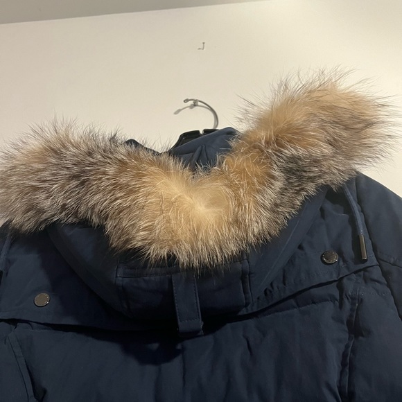 Pajar mint condition women coat lg. - Picture 9 of 16